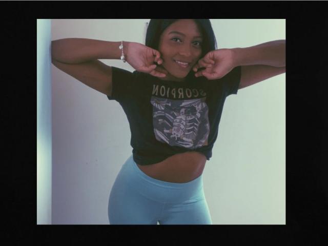 StefyRoldans - Live sexe cam - 13378952