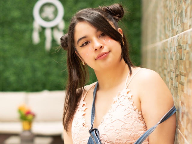 MiaJoness - Live sex cam - 13383076