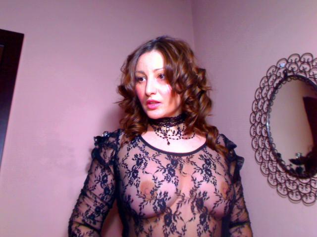 Rosabelle - Live sexe cam - 13386276