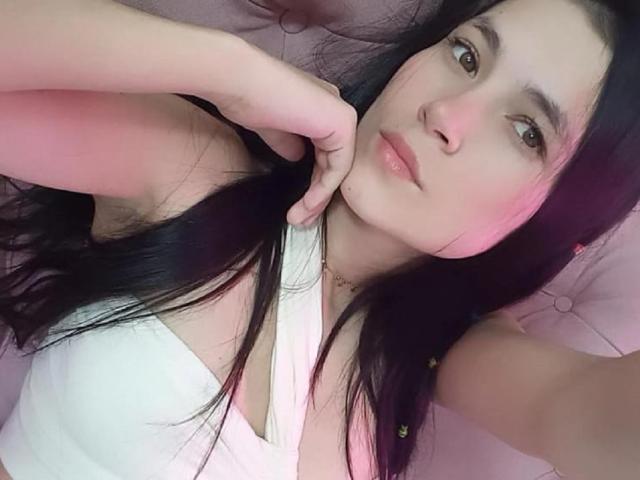 FrancyGreco - Live Sex Cam - 13392972