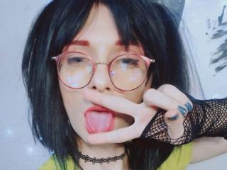 Aliceinp0rnland - Live porn &amp; sex cam - 13393492