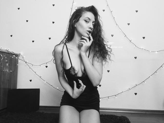 VievienneClemente - 라이브 포르노 &amp; 섹스 캠 - 13394336