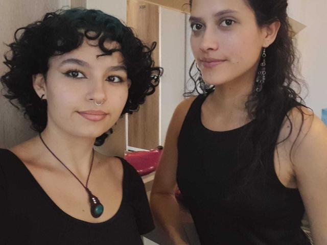 LorettaAndLisa - Sexe cam en vivo - 13398496