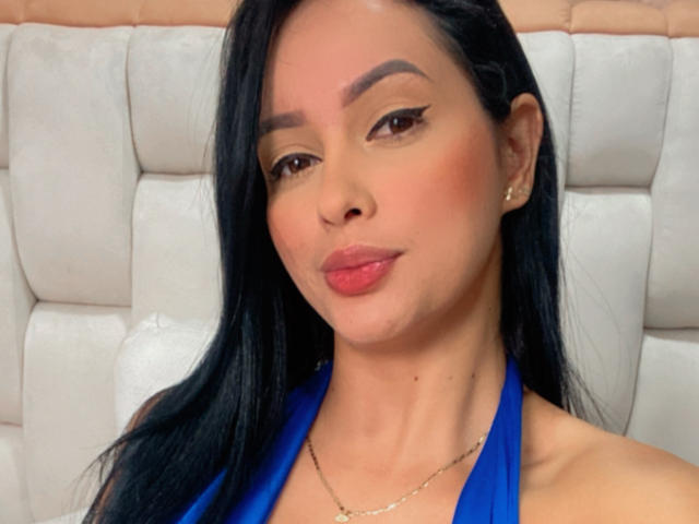 EmilyParkerr - Camera khiêu dâm &amp; quyến rũ trực tiếp - 13408820