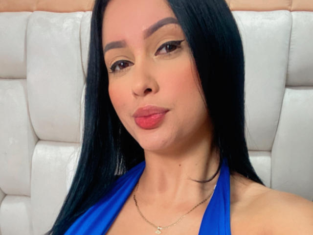 EmilyParkerr - ライブポルノ&amp;セックスカム - 13408844