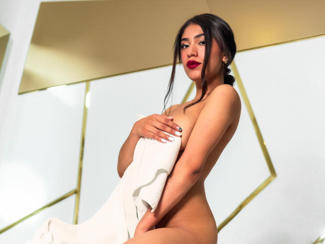 NikyPierce - сексуальная веб-камера в реальном времени - 13417516
