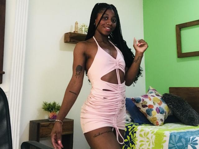 Molly69X - Live Sex Cam - 13421524