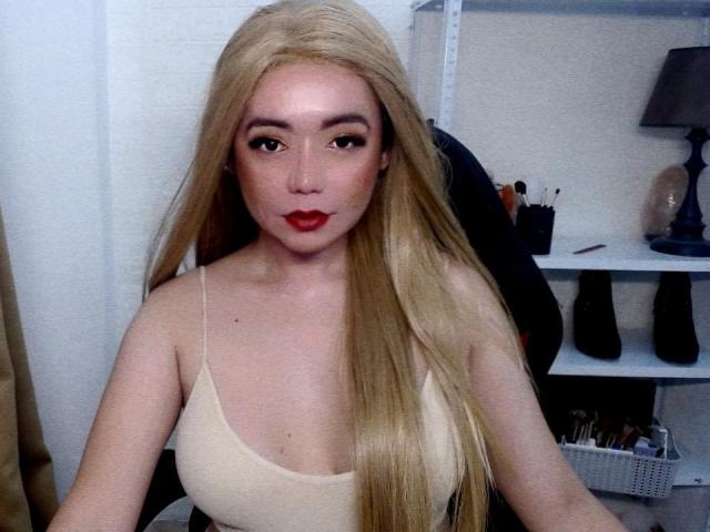 AsianHuge - Live porn &amp; sex cam - 13430308