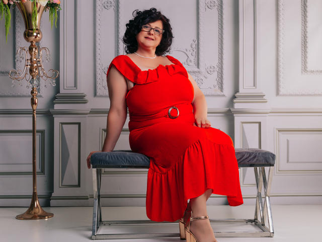 MiriamGreer - Live porn &amp; sex cam - 13440340