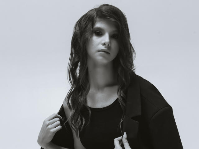 AudreyBarlow - Sexe cam en vivo - 13441648