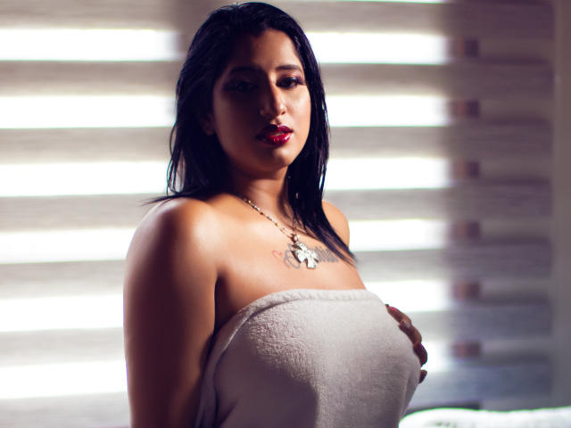 CatalinaKane - Élő pornó és szexkamera - 13455928