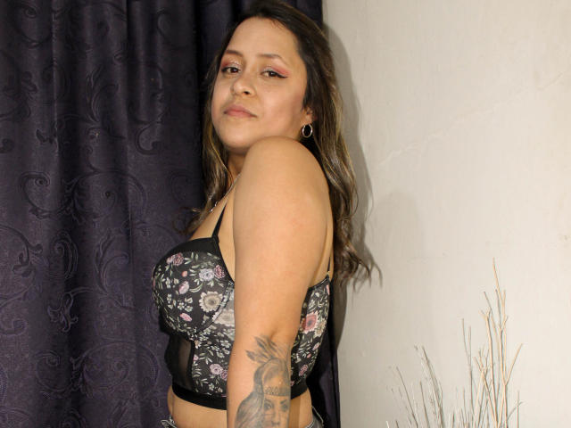 LunaTorres - Live sexe cam - 13474220