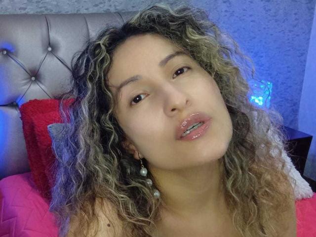 EroticSasha - Live porn &amp; sex cam - 13487004