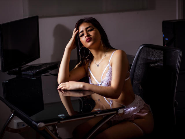 AadaSweet - Live porn &amp; sex cam - 13490624