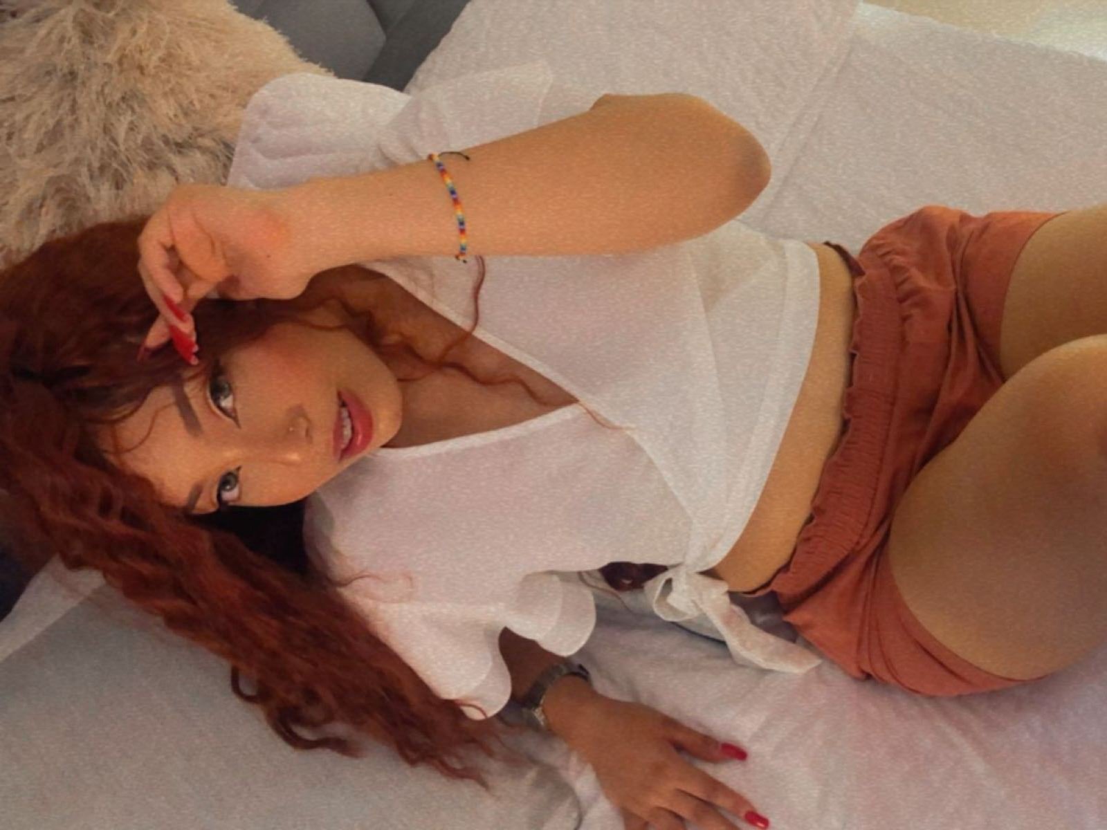 BellaRiddle - Live sex cam - 13497412