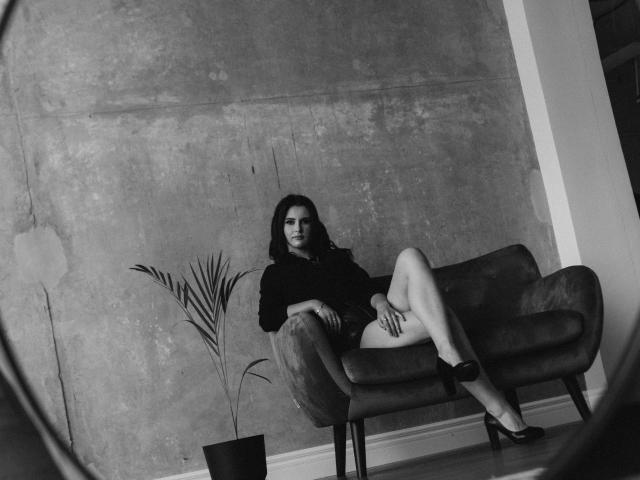 MollyTravis - פורנו בשידור חי ומצלמת סקס - 13499948