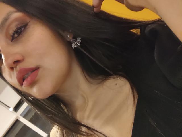 LuciBrown - Live sex cam - 13523156