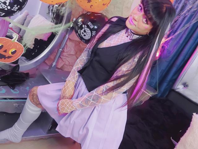 VeronaHellsing - Live sex cam - 13523756