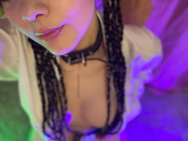 Sonjaja - сексуальная веб-камера в реальном времени - 13527492