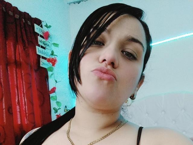 VivianaThomson - Live Sex Cam - 13530176