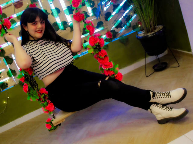 SofiaSpenceer - Live porn &amp; sex cam - 13537132