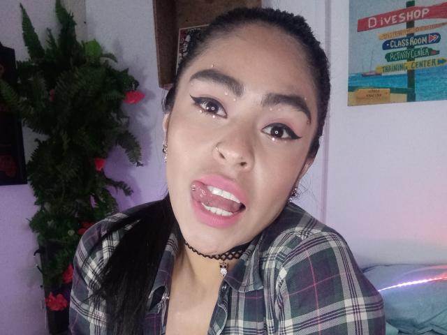 StellaBeckker - פורנו בשידור חי ומצלמת סקס - 13537848