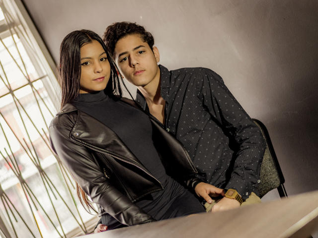 ZackandMaddy - Live porn &amp; sex cam - 13543756