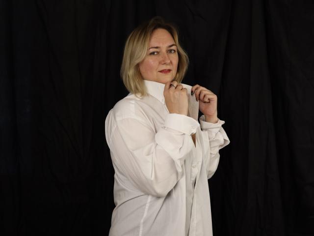 IvannaRich - Live sexe cam - 13544312