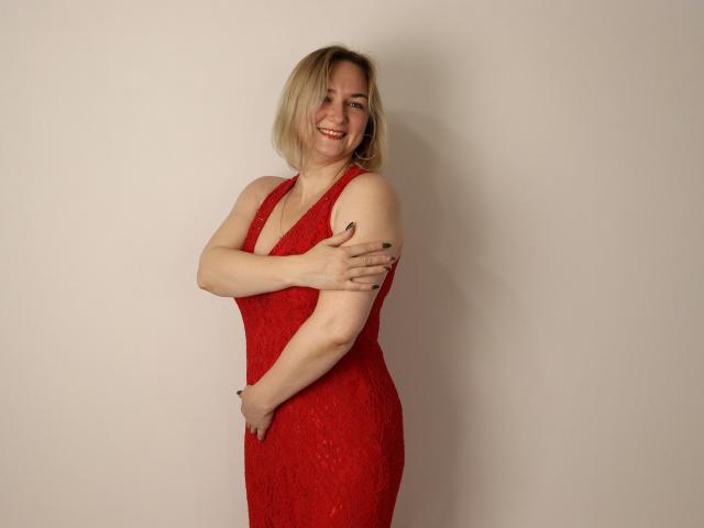 IvannaRich - Live porn &amp; sex cam - 13544376