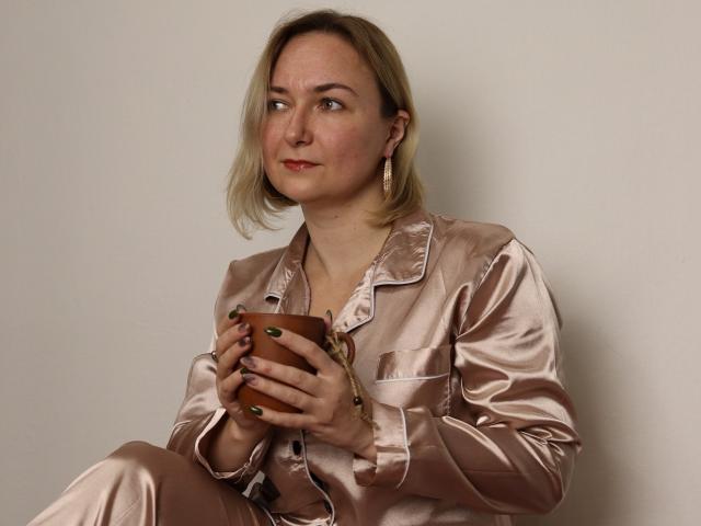 IvannaRich - 라이브 포르노 &amp; 섹스 캠 - 13544436