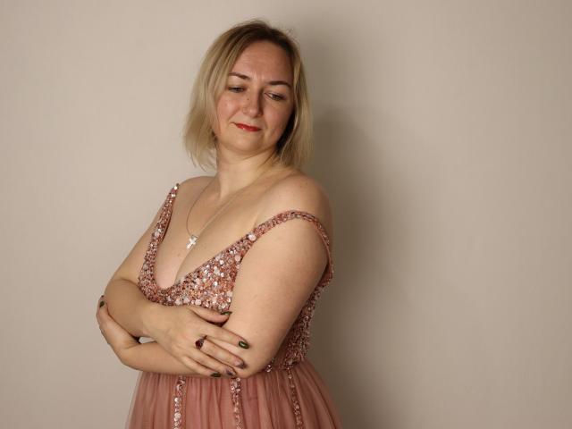 IvannaRich - Live porn &amp; sex cam - 13544512
