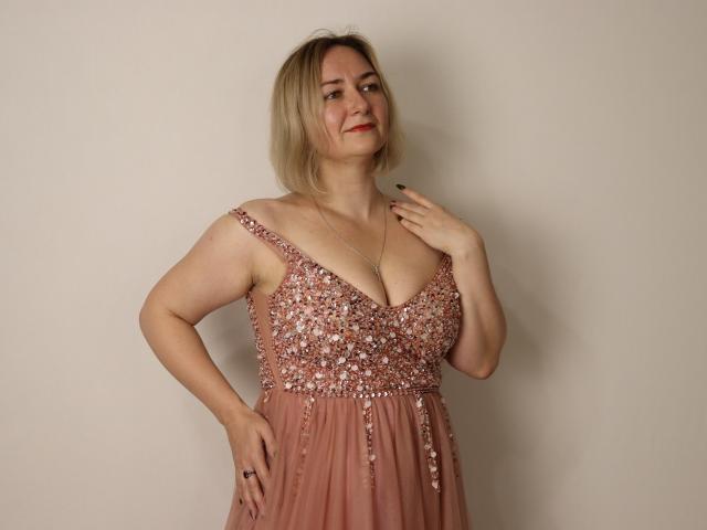 IvannaRich - Live porn &amp; sex cam - 13544528