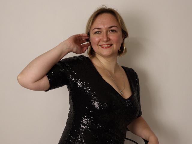 IvannaRich - Camera khiêu dâm &amp; quyến rũ trực tiếp - 13544668