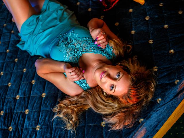 EviaMarquez - сексуальная веб-камера в реальном времени - 13556532