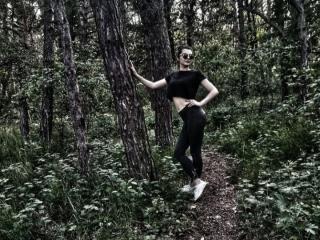 KiraLeMoon - Live porn &amp; sex cam - 13572880