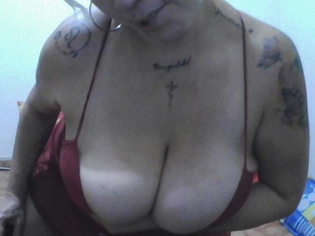 MatureBigTitis69 - Sexe cam en vivo - 13583468