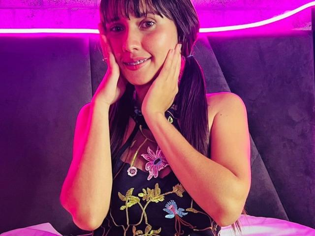 AitanaCastillo - Porno na żywo i seks kamera - 13587432