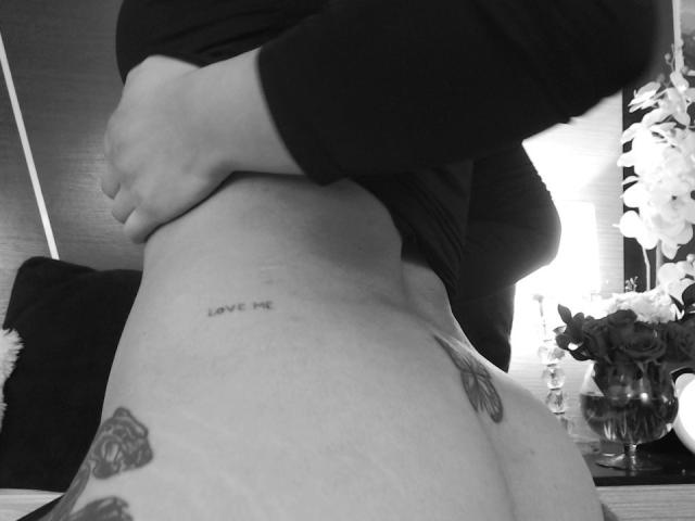 KateJolie - Live sex cam - 13588444