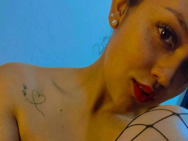 LuciBrown - Sexe cam en vivo - 13592568