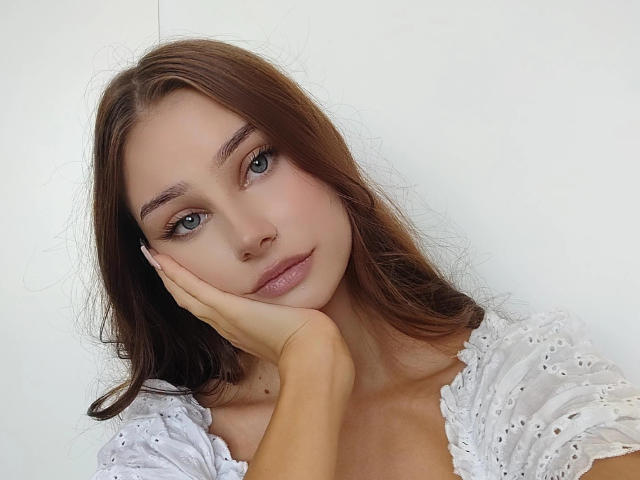 EmilyFlirt - Live porn &amp; sex cam - 13595332