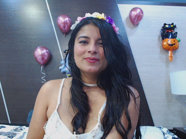 RoseeMayer - Live porn &amp; sex cam - 13597476