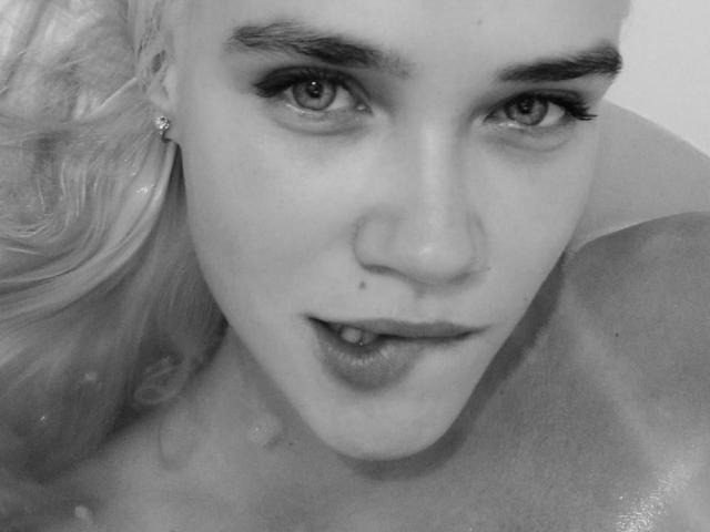 KlaraRosee - Sexe cam en vivo - 13611448