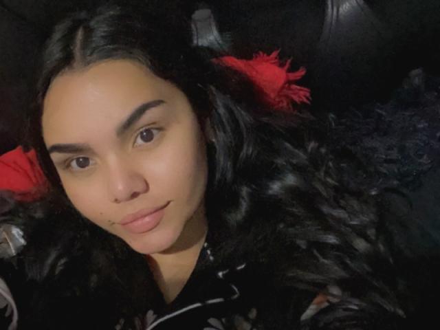 JadeTwist - Élő pornó és szexkamera - 13614172