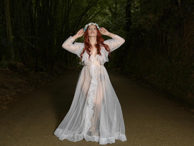 MiaTenesy - сексуальная веб-камера в реальном времени - 13625436