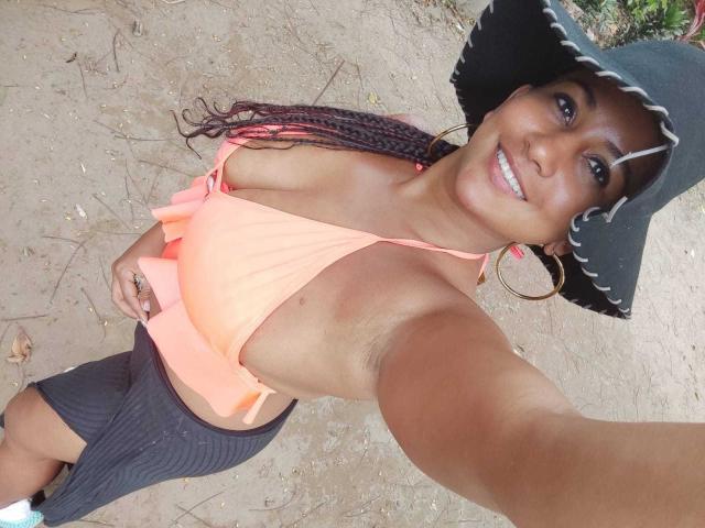 YiyaHot69 - Live sex cam - 13627344