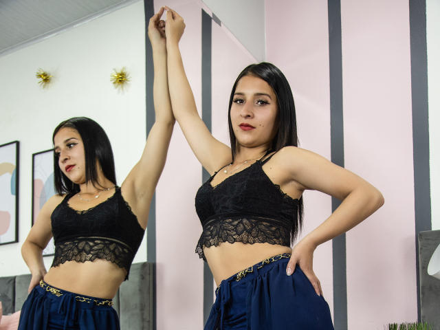 KristalGrey - Live porn &amp; sex cam - 13629372