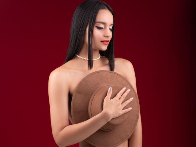 DahianMoretti - Sexe cam en vivo - 13629744