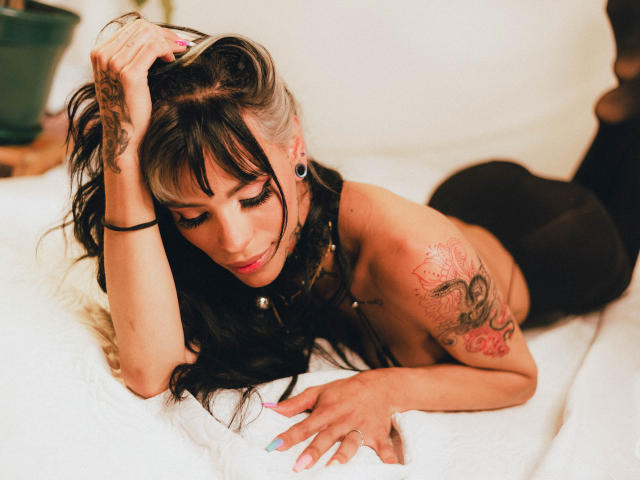 KhlerEnyel - Live porn &amp; sex cam - 13646440