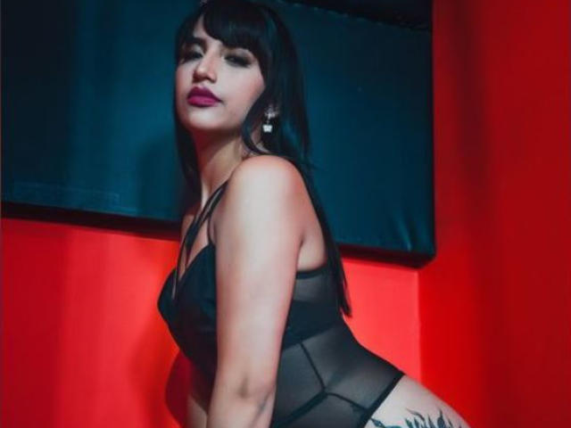GiulianaRedsinful - Sexe cam en vivo - 13646616