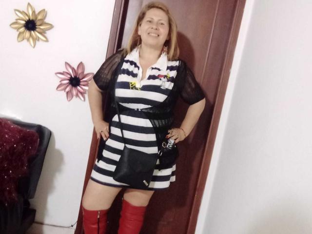 MilfLesbian - Sexe cam en vivo - 13650872